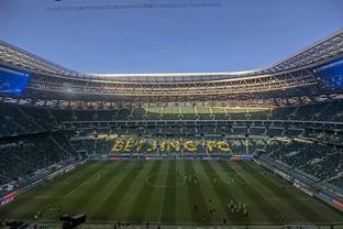 球迷号晒照：葡萄牙体育主场7号门被命名为克里斯蒂亚诺-罗纳尔多